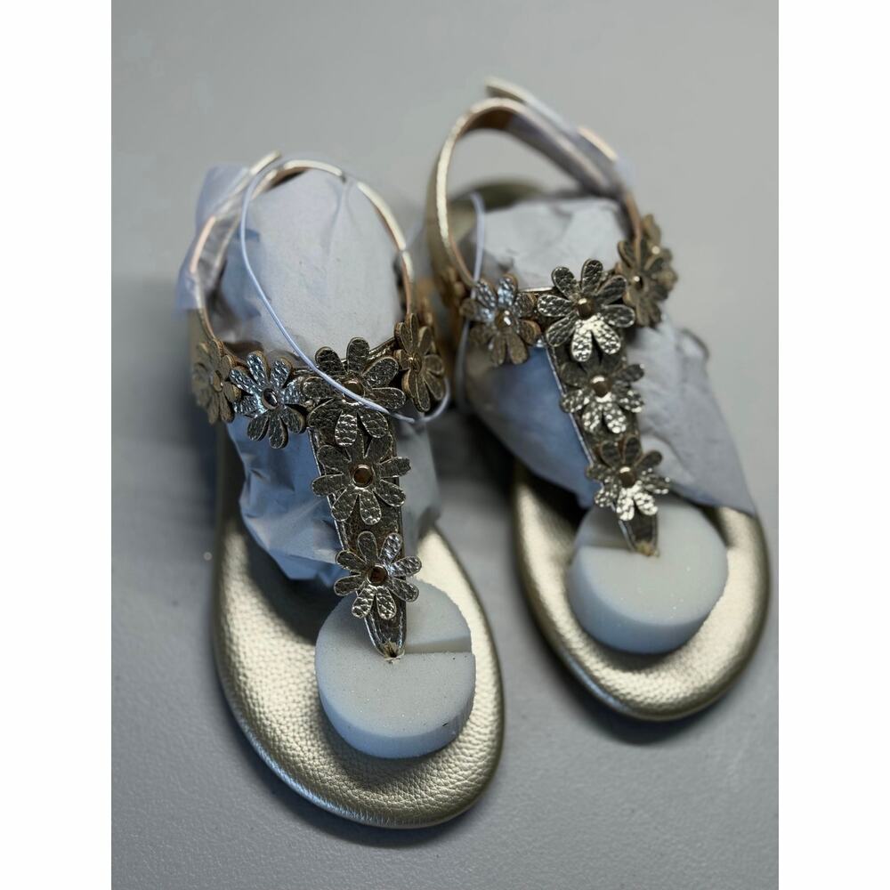 NEW! Thereabouts Hazel Gold 5M Sandals For Girls